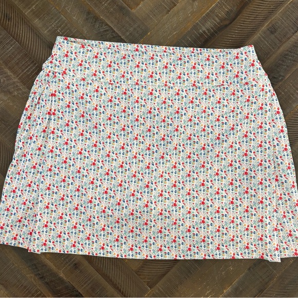 Fairway & Greene Dresses & Skirts - Fairway & Greene Paradise Floral Skort L UPF 50 Golf Tennis Athletic Skirt Short